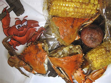 Smashin crab restaurant san antonio - Specialties: Smashin Crab, located in San Antonio, Texas, serves THE best seafood! We're serving fresh crab, shrimp and oysters in a relaxed and festive atmosphere, where every day feels like Mardi Gras! Seafood Po'Boys, boiled crawfish and live lobsters flown in fresh await you! Established in 2017. Backyard crab and crawfish boils are a way of life for those lucky enough to live near the ... 